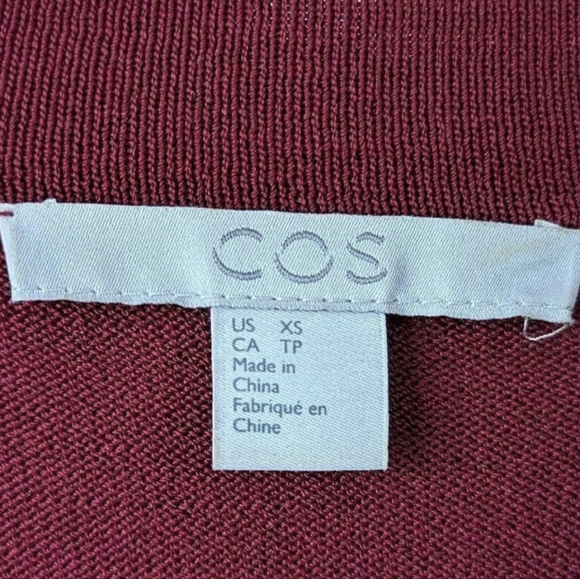 COS Knit Short Sleeve Pleated Shoulder Pullover Midi Dress Womens Sz XS Burgundy - Picture 5 of 7